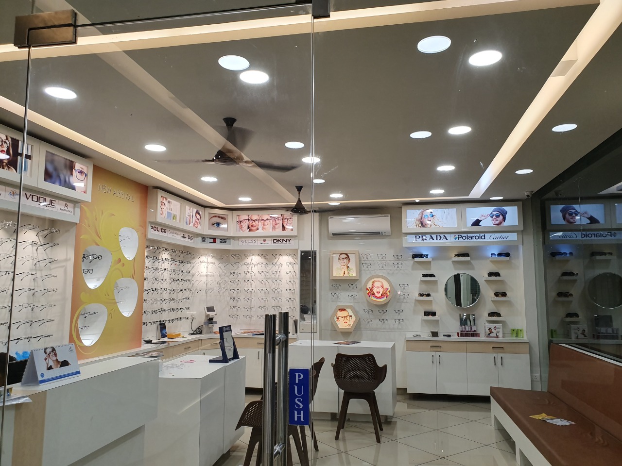 EyeSpace Opticals Vengara