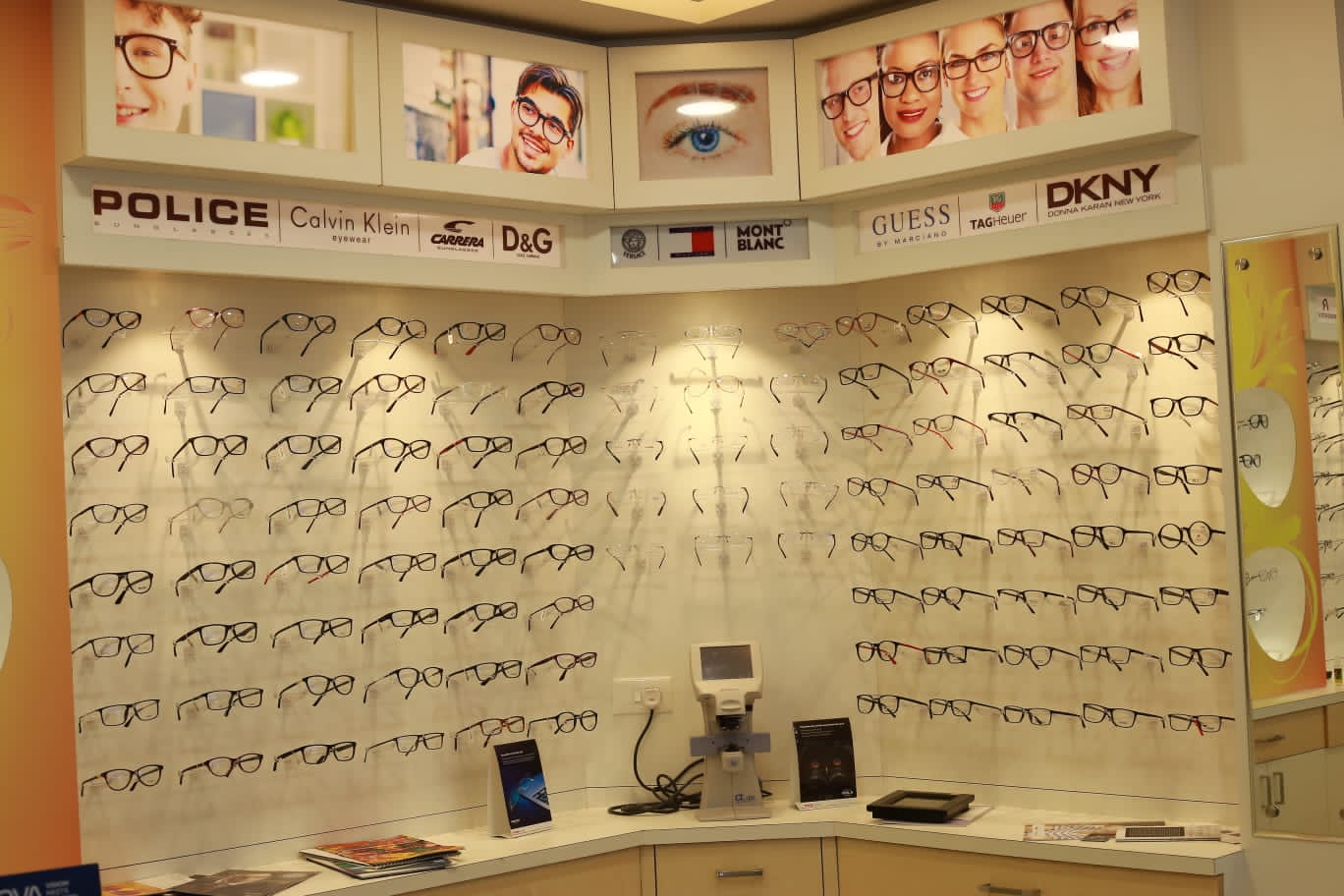 EyeSpace Opticals Vengara