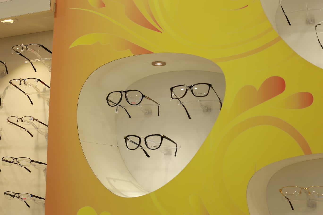 EyeSpace Opticals Vengara